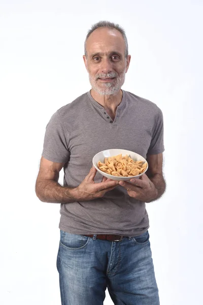 Muž s občerstvením na bílém pozadí — Stock fotografie