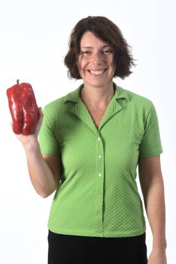 Biber beyazı geçmişi olan bir kadının portresi.