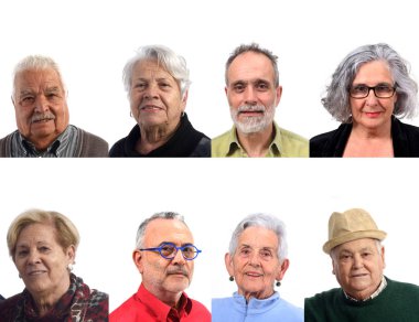 Beyaz arkaplandaki yaşlılar grubu