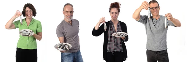 Grupo de personas con sardina sobre fondo blanco —  Fotos de Stock