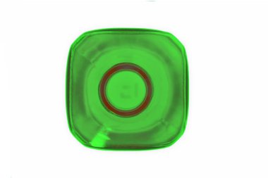 Beyaz arkaplanda bir şişenin üst görünümü