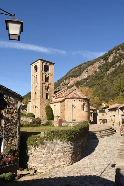 Pueblo de Beget, Alta Garrotxa, Girona, España. — Foto de Stock