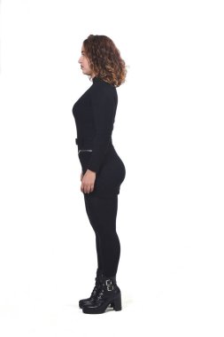 Beyaz üzerinde bir kadının profil portresi