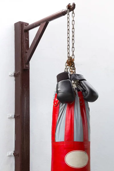 Gants Boxe Sac Boxe Pour Sport Boxe Kick Boxing Isolés — Photo