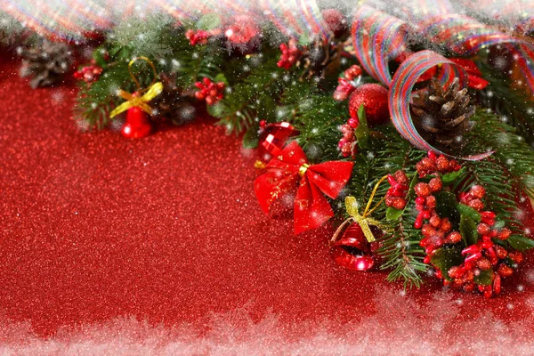Buon anno e buon Natale. Capodanno sfondo rosso . — Foto Stock