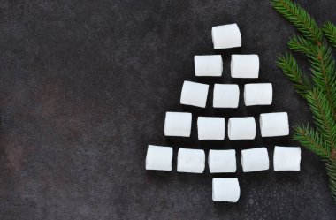 Soyut Noel ağaç hatmi üzerinden. Yeni yıl arka plan.