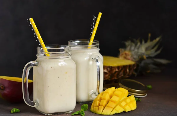 Detox Drank Zomer Drink Yoghurt Smoothies Ananas Mango — Stockfoto