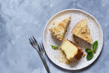 Klasik cheesecake geleneksel bir Amerikan tatlısıdır.. 