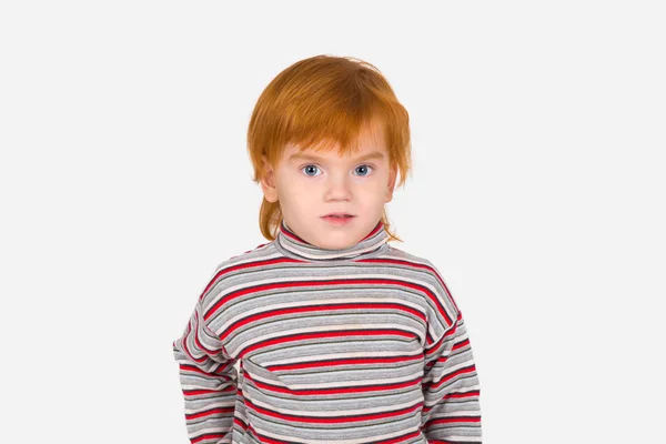 赤い髪の少年の肖像画 — ストック写真