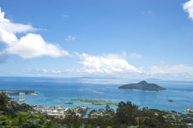 Seyşel Adaları, Hint Okyanusu ve mavi güzel görünümünü 