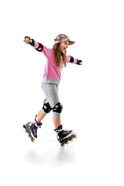 Aufnahme Eines Jungen Teenie Mädchens Trainingsanzug Und Verteidigung Rollerblading Spaß — Stockfoto