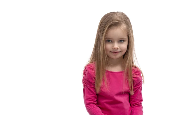 Cintura Até Retrato Uma Menina Loira Bonito Com Cabelos Longos — Fotografia de Stock