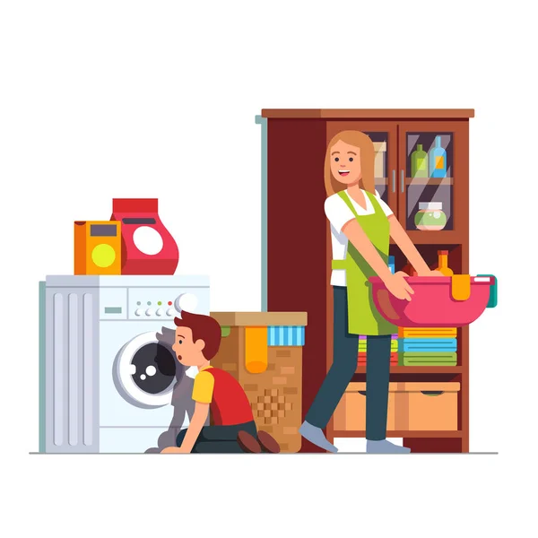 Mamá y el niño haciendo tareas domésticas en la sala de lavandería en casa — Vector de stock