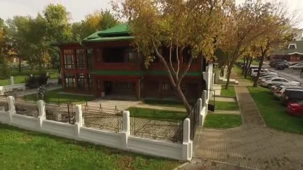 Ekaterinbourg Caméra Passe Maison Des Journalistes Temple Sang Russie Automne — Video