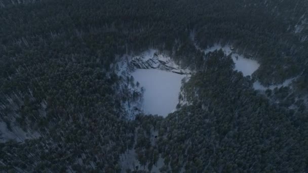 Inundada Cantera Talco Tipo Corazón Talco Piedra Bosque Cerca Ciudad — Vídeos de Stock