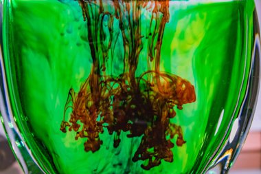 boya ile kristal kase