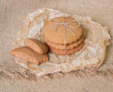 Yulaf ezmeli kurabiyeler yağmalama üzerine