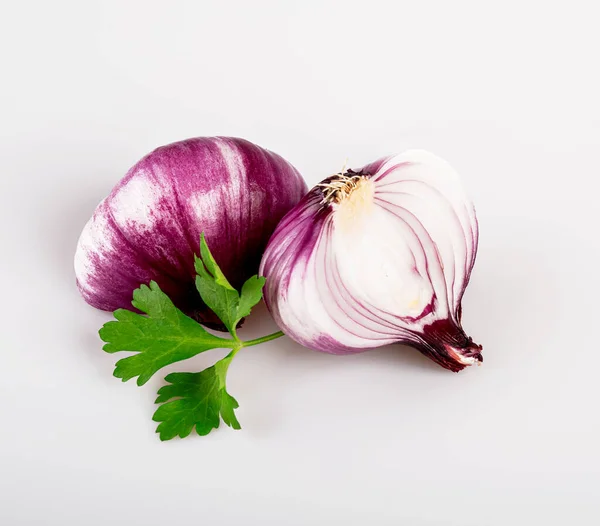 Whole Red Flat Onion Half Onion Isolated White Background — Stock Photo, Image