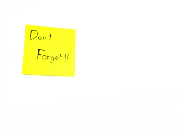 N'oubliez pas sur le post-it note — Photo