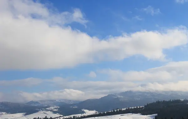 Ukrayna 'daki Karpat Dağları — Stok fotoğraf