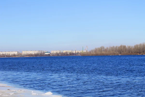 Rio Dnieper no inverno — Fotografia de Stock