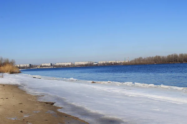 Řeky Dněpr na zimní — Stock fotografie