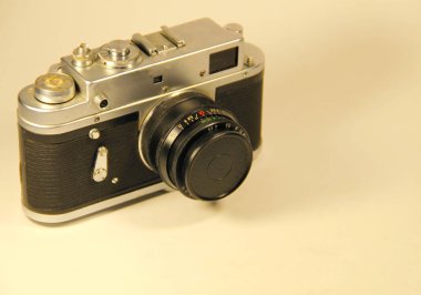 Eski fotoğraf makinesi. Vintage ve retro tarzı