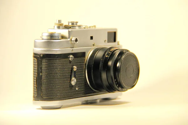 Old photo camera. Vintage and retro style — Stock Photo, Image