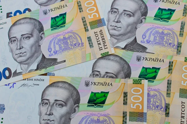Oekraïense geld. Achtergrond van bankbiljetten van vijfhonderd hryvnia — Stockfoto