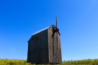 eski ahşap fırıldak