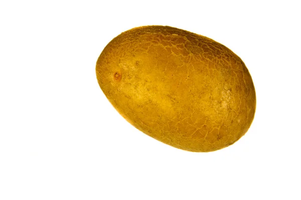 Een aardappel geïsoleerd op witte achtergrond — Stockfoto