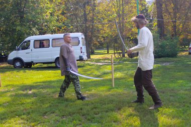 Kılıç üzerinde savaş