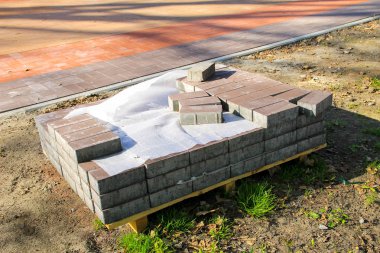 Kaldırım döşeme yığını 