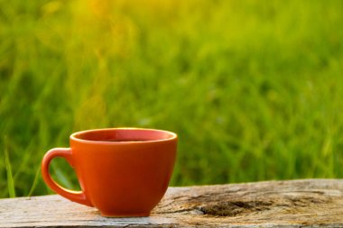 ahşap masa kahve sabah fincan