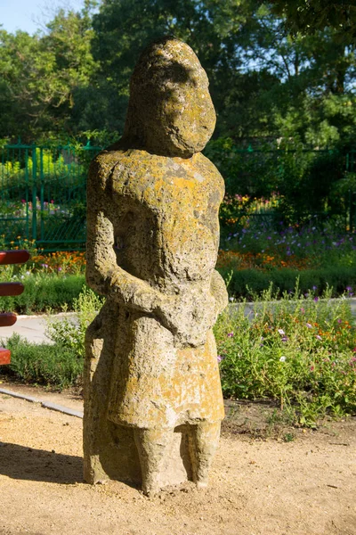 İskit savaşçısı antik taş heykel — Stok fotoğraf