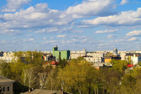 Вид з повітря на місто Кременчук в Україні. — стокове фото