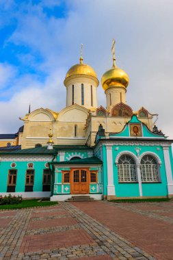 Rusya 'nın Sergiev Posad kentindeki Trinity Lavra Katedrali