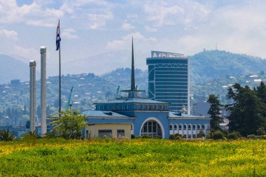 Batumi deniz istasyonu inşaatı. Gürcistan 'ın Karadeniz kıyısındaki Batumi limanındaki Feribot Terminali.