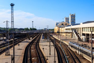 Ukrayna, Kharkiv 'deki tren istasyonu.