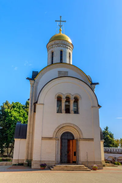 Geburtskathedrale der Jungfrau Maria vom Geburtskloster der Gottesmutter Maria in Wladimir, Russland — Stockfoto