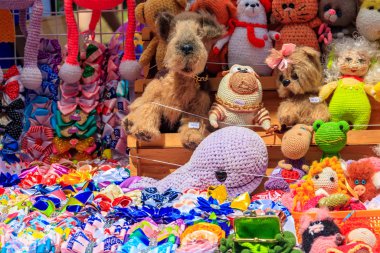 Satılık el yapımı yumuşak kumaş oyuncaklar Grup