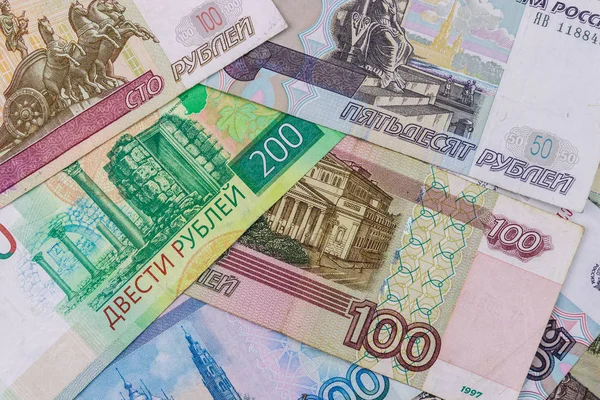 Tło różnych rosyjskich rubli banknotów — Zdjęcie stockowe