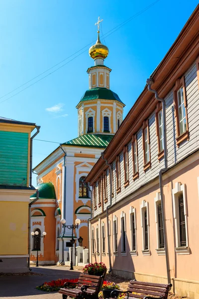 Церква Святого Георгія в Володимирі, Росія. Золотий перстень Росії. — стокове фото
