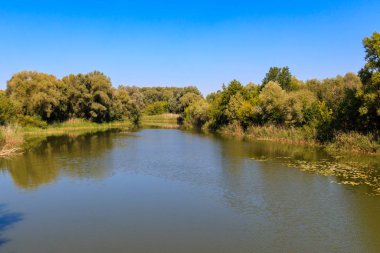 Myrhorod, Ukrayna'da Khorol nehri manzarası