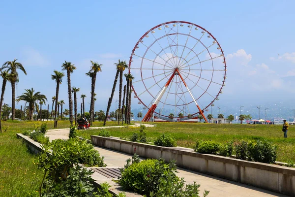 Batumi Adjara Geórgia Maio 2018 Roda Gigante Dique Batumi Dia — Fotografia de Stock