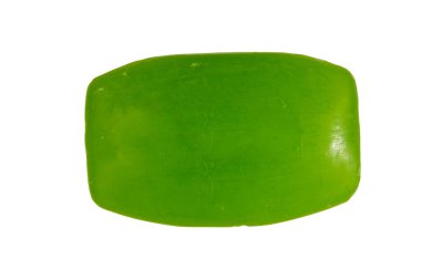 Beyaz arkaplanda izole edilmiş sabun çubuğu