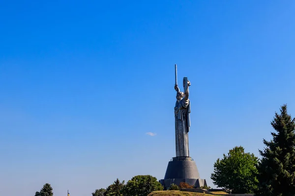 Μνημείο Πατρίδας Στο Κίεβο Ουκρανία — Φωτογραφία Αρχείου