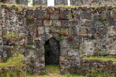 Batumi, Georgia yakınlarındaki eski Bizans Gonio kalesi.