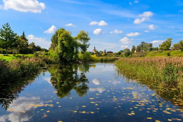 Blick Auf Den Fluss Kamenka Susdal Russland — Stockfoto