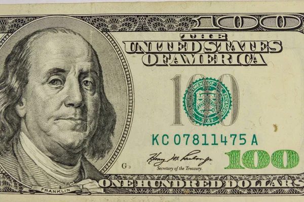 100 dolarlık makro çekim.